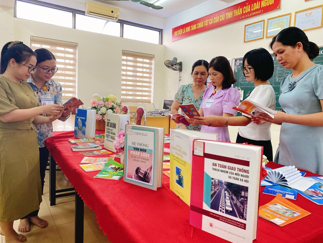 Nhấn vào ảnh để phóng to