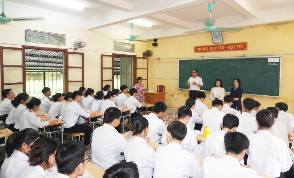 Nhấn vào ảnh để phóng to