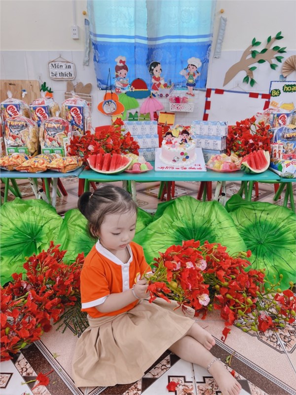 Lớp nhà trẻ 3 vui tết thiếu nhi 1/6