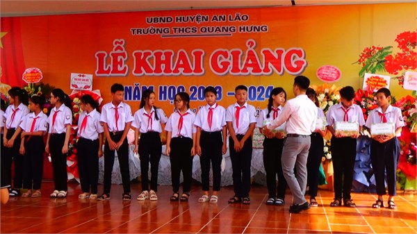 Bộ ảnh Khai giảng năm học 2023-2024