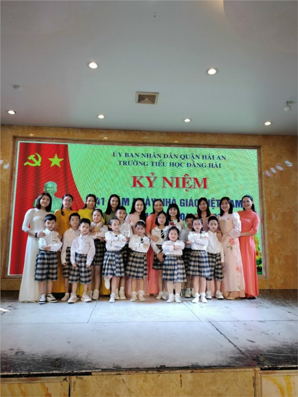 Ảnh 20-11 năm 2023