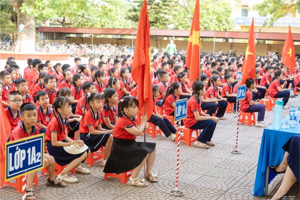 Một số hình ảnh Lễ bế giảng năm học 2023- 2024