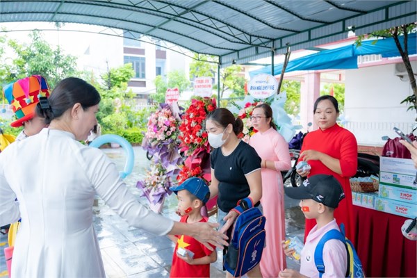 5/9/2025 - Thư viện ảnh Ngày khai giảng 25-26