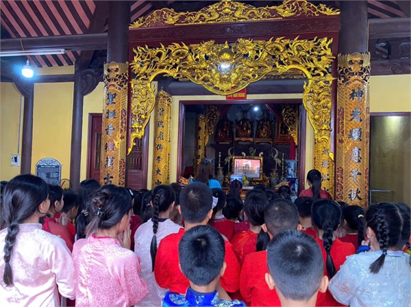 Trải nghiệm tham quan đình làng Thiên Đông năm 2026