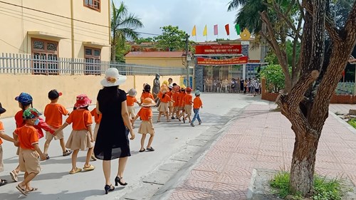 Chuẩn bị cho trẻ 5 tuổi sẵn sàng bước vào lớp 1