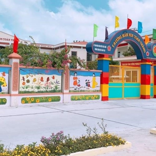 Công tác tuyển sinh năm học 2022-2023