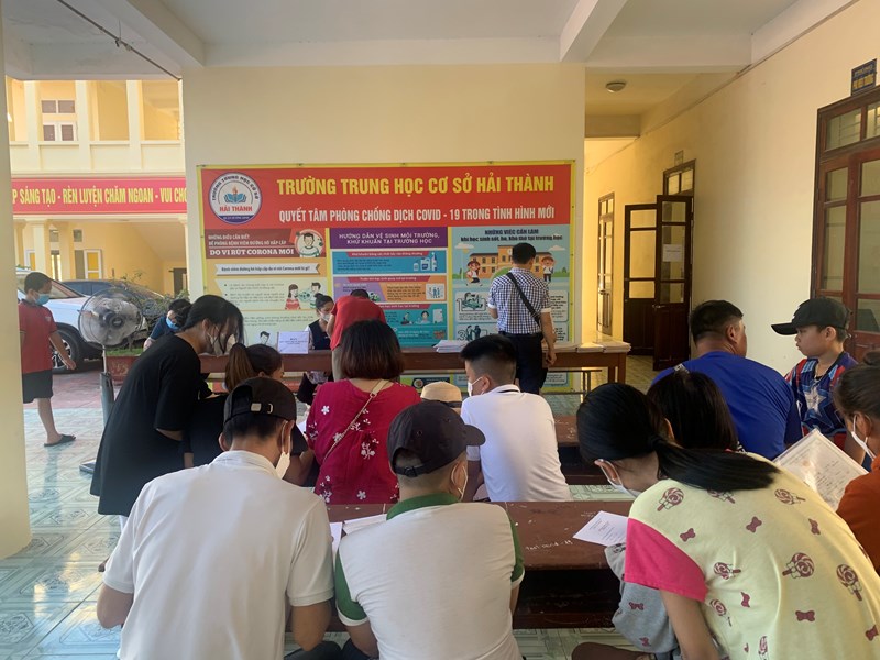 Ngày 25/7/2022, trường THCS Hải Thành bắt đầu triển khai thực hiện tuyển sinh trực tiếp vào lớp 6 năm học 2022-2023