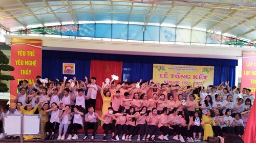 Lịch, thủ tục trả bằng tốt nghiệp