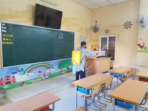 Trường Tiểu học Đông Hải 1 chung tay phòng chống sốt xuất huyết