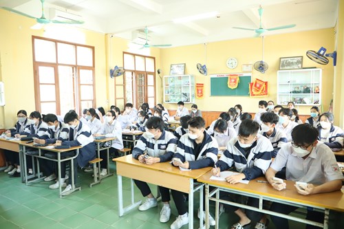 Kết quả kỳ thi trên app onluyen của học sinh khối 12 lần 1