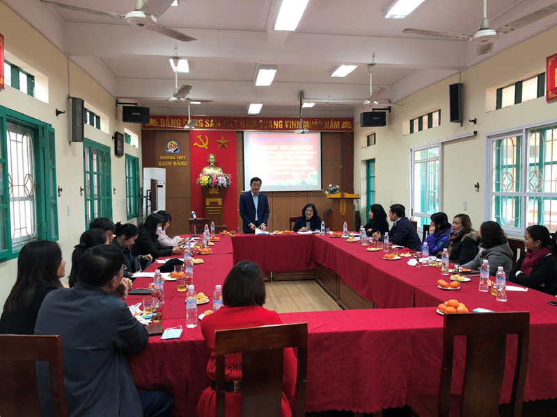 Giám đốc Sở GD& ĐT về thăm và làm việc tại Trường THPT Bạch Đằng