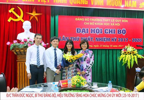 Chúc mừng thành công Đại hội của 2 chi bộ trong nhà trường !