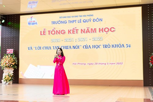 Trường THPT Lê Quý Đôn đã tổ chức Lễ tổng kết 2 năm học 2020-2021 và 2021-2022